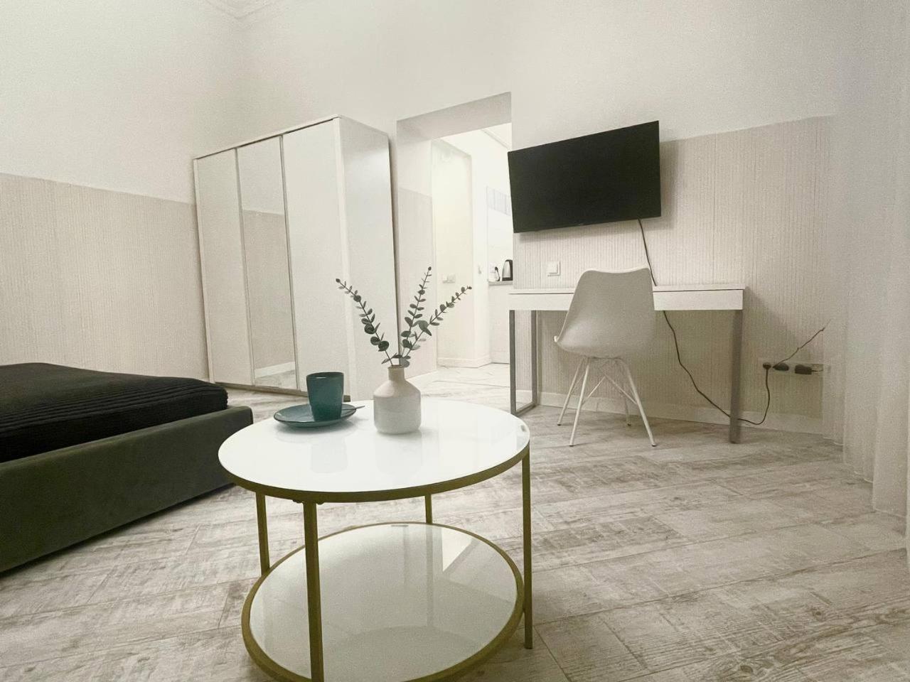 Куліша 15, Апартаменти В Центрі,Тц Форум,Оперний Lviv Extérieur photo